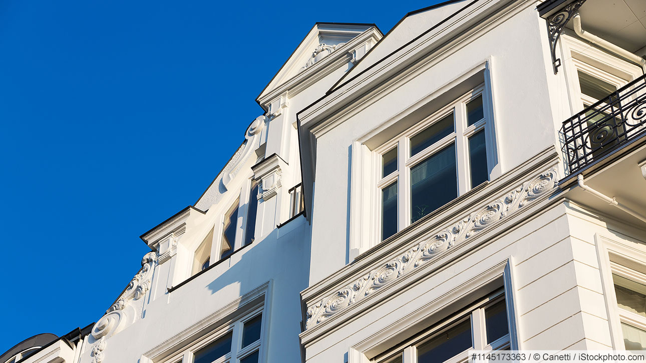 TBE Historik Denkmalschutzfenster | #1145173363 © Canetti | iStockphoto.com